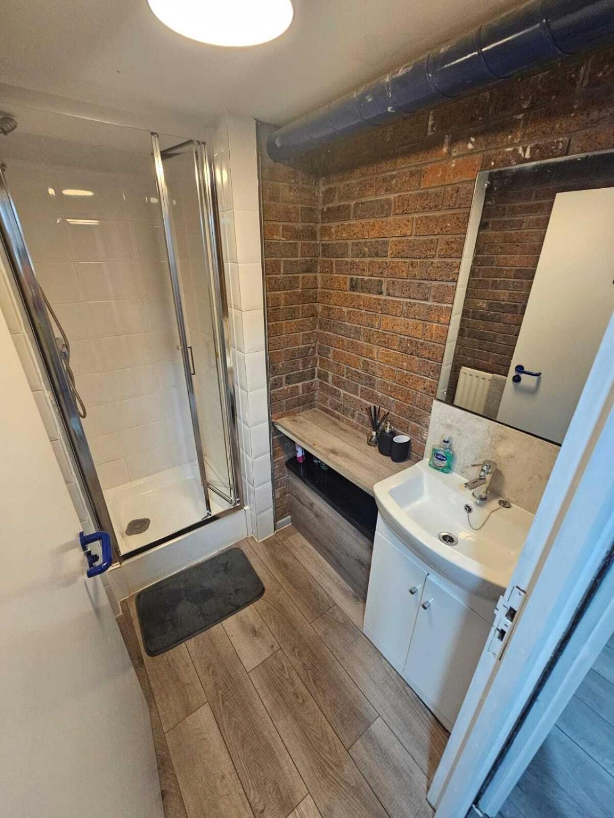 ברייטון Queens Place - Rooms מראה חיצוני תמונה